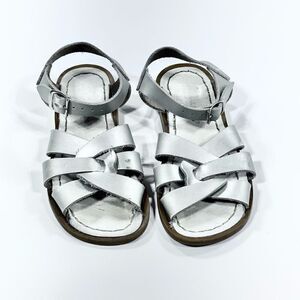 Salt water sandals by hoy silver metallic classic sandal 12